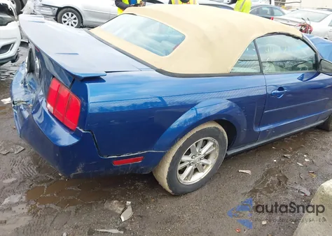 2008 Ford Mustang V6 Premium z USA, uszkodzony, nr VIN 1ZVHT84N785165599
